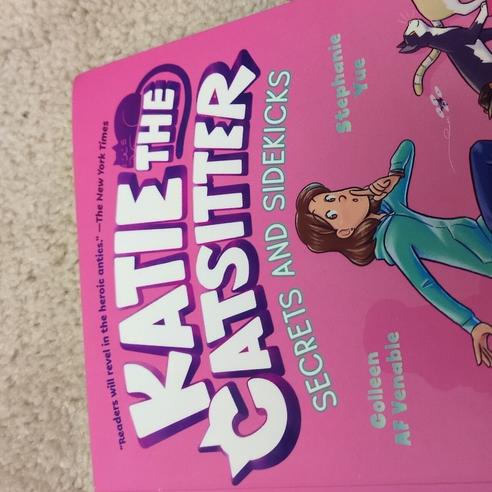 Great Condition Katie The Cat Sitter Kid Graphic Novel Set - Picture 3 of 7